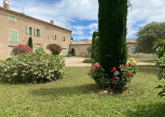 04b4 Beautiful In A Mas Provencal - Pool *